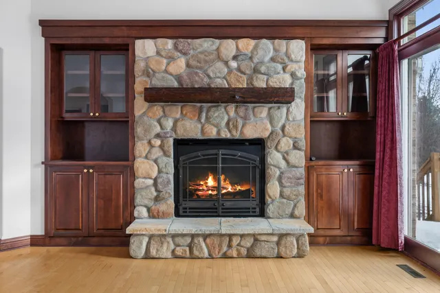 $749,900 | 145 Victoria Circle, Union Grove, WI 53182