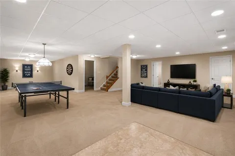 $940,000 | 531 Laurel Oak Drive, Sewickley, PA 15143