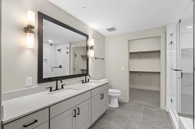 $3,517 | 2511 Willowick Road, Unit 539, Houston, TX 77027