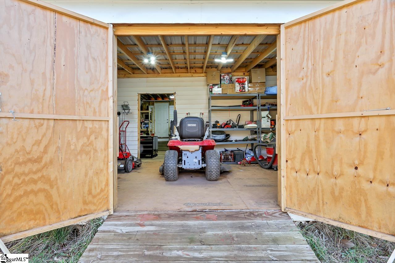 210 Watershed Road Seneca, SC 29678 - Photo 23 of 34 Gallery Image 23