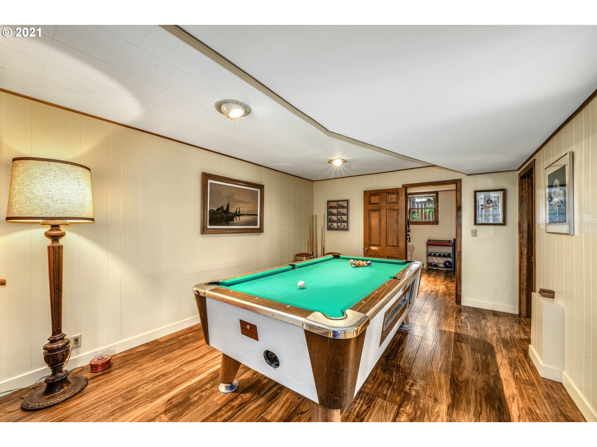 9055 Southwest Jamieson Road Portland, OR 97225 - Photo 22 of 32 Bonus Room