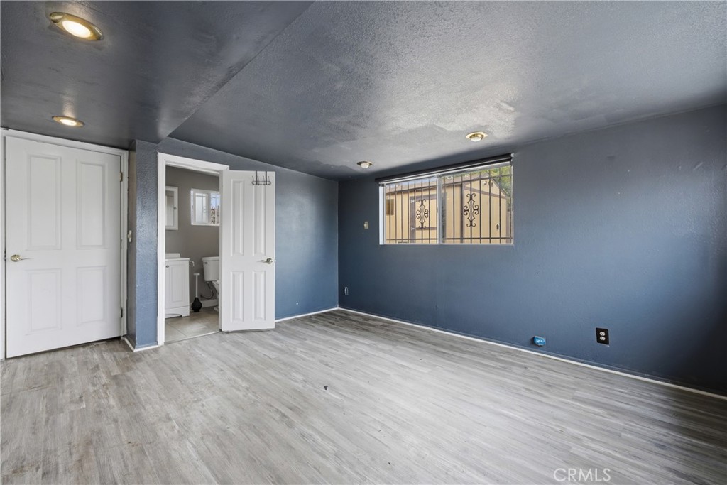 2412 West Tichenor Street Compton, CA 90220 - Photo 14 of 30