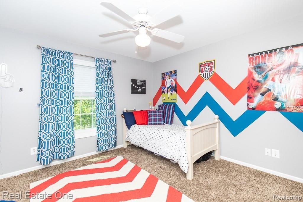 4220 Holly Lane Rochester, MI 48306 - Photo 20 of 33 Holly Lane MLS-W045.jpg