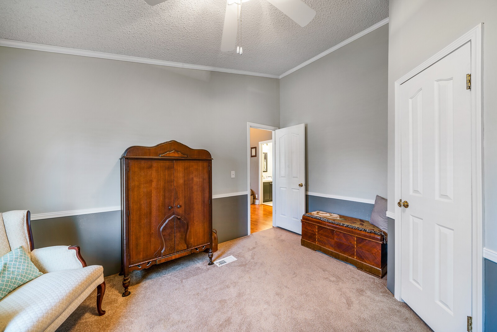 270 Allen's Chapel Road Smithville, TN 37166 - Photo 20 of 26 a view of room with furniture and ceiling fan