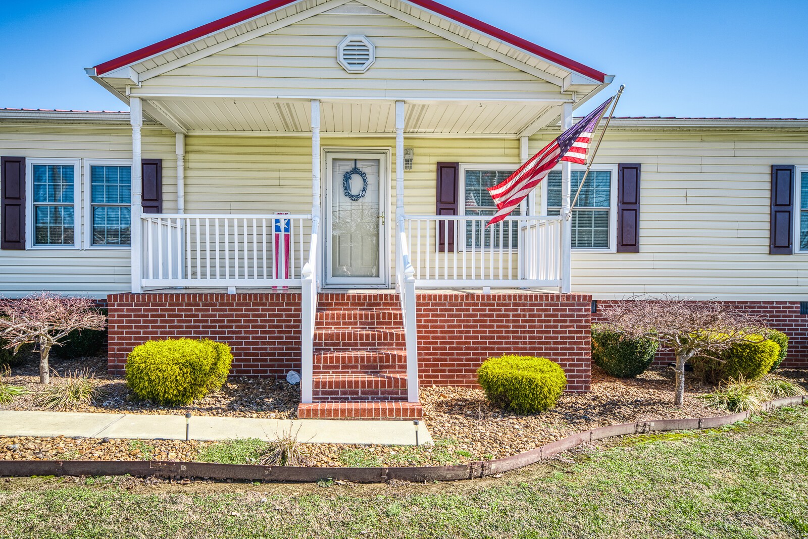 270 Allen's Chapel Road Smithville, TN 37166 - Photo 2 of 26 a front view of a house
