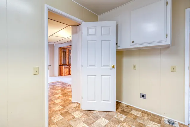 a view of a interior in the house