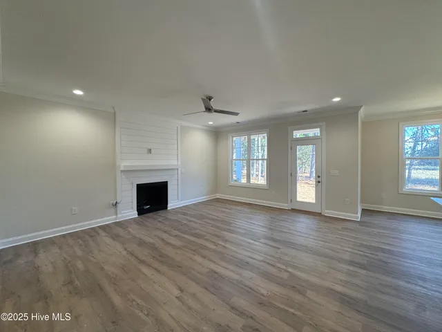 $588,999 | 492 Longleaf Drive, West End, NC 27376