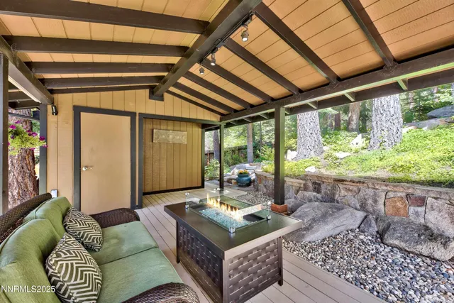 a view of outdoor space yard and deck