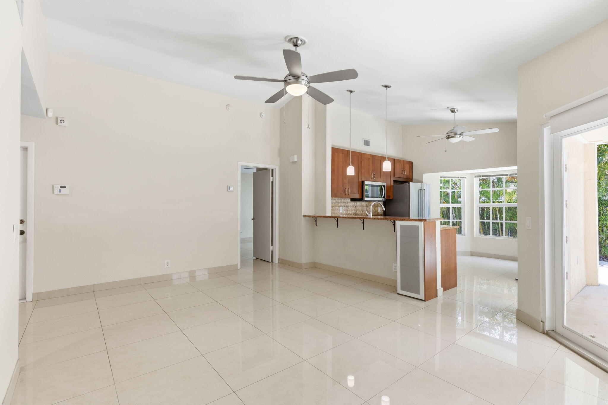 1472 Garden Road Weston, FL 33326 - Photo 8 of 30 7-web-or-mls-AR Media 7