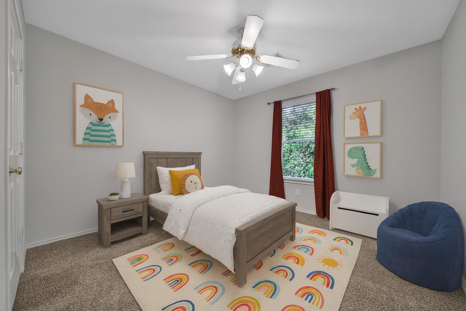 26 North Walden Elms Circle The Woodlands, TX 77382 - Photo 19 of 25 This image is virtually staged to help give buyers the idea of possible furniture layouts. The size of the furniture may not be a representation of the actual size of this room.