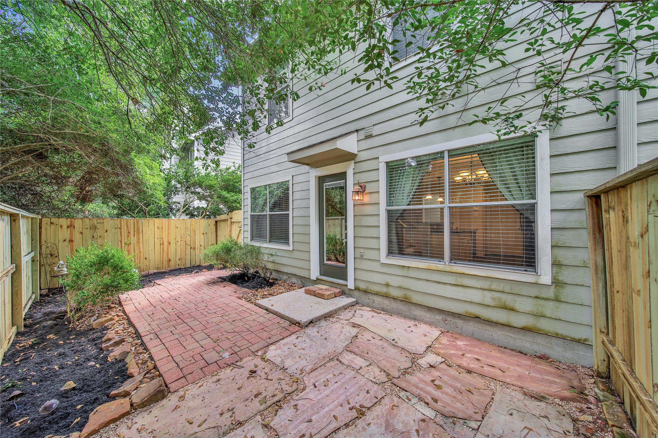 26 North Walden Elms Circle The Woodlands, TX 77382 - Photo 24 of 25