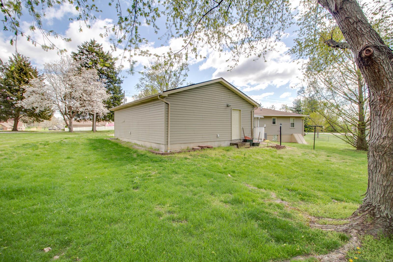 4000 Seminary Road Alton, IL 62002 - Photo 41 of 47 Gallery Image 41
