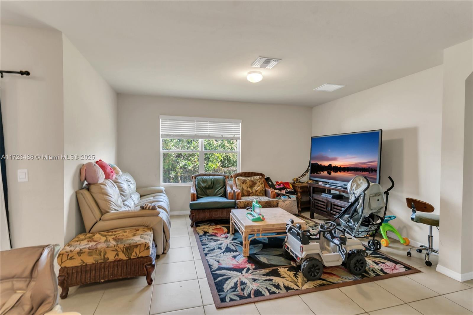 17405 Allentown Road Fort Myers, FL 33967 - Photo 9 of 26 Gallery Image 9