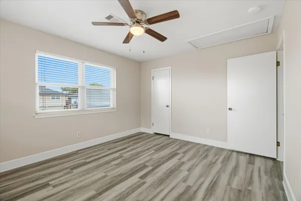 $2,150 | 505 Pompano Street, Bayou Vista, TX 77563