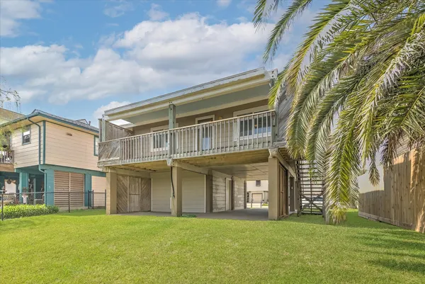 $2,150 | 505 Pompano Street, Bayou Vista, TX 77563