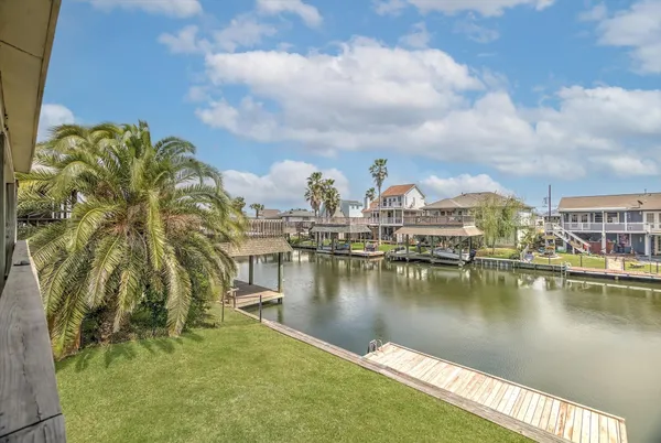 $2,150 | 505 Pompano Street, Bayou Vista, TX 77563