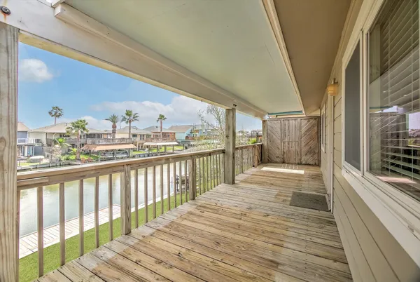 $2,150 | 505 Pompano Street, Bayou Vista, TX 77563