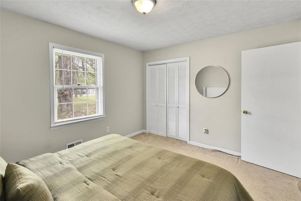 5284 Wydella Road Southwest Lilburn, GA 30047 - Photo 27 of 39