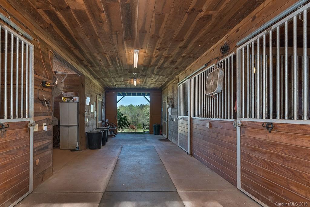791 Mc Dowell Road Columbus, NC 28722 - Photo 5 of 18 Gallery Image 5