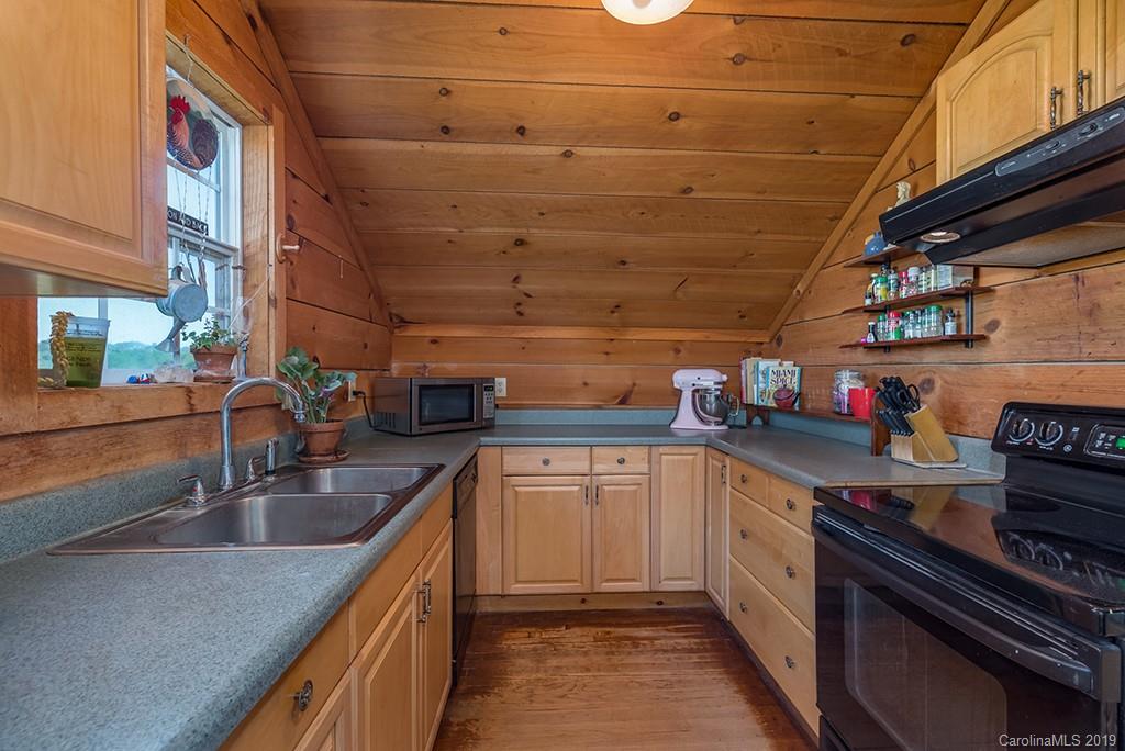 791 Mc Dowell Road Columbus, NC 28722 - Photo 9 of 18 Gallery Image 9