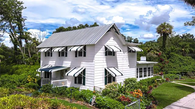 $985,000 | 10904 Hackney Drive, Riverview, FL 33578