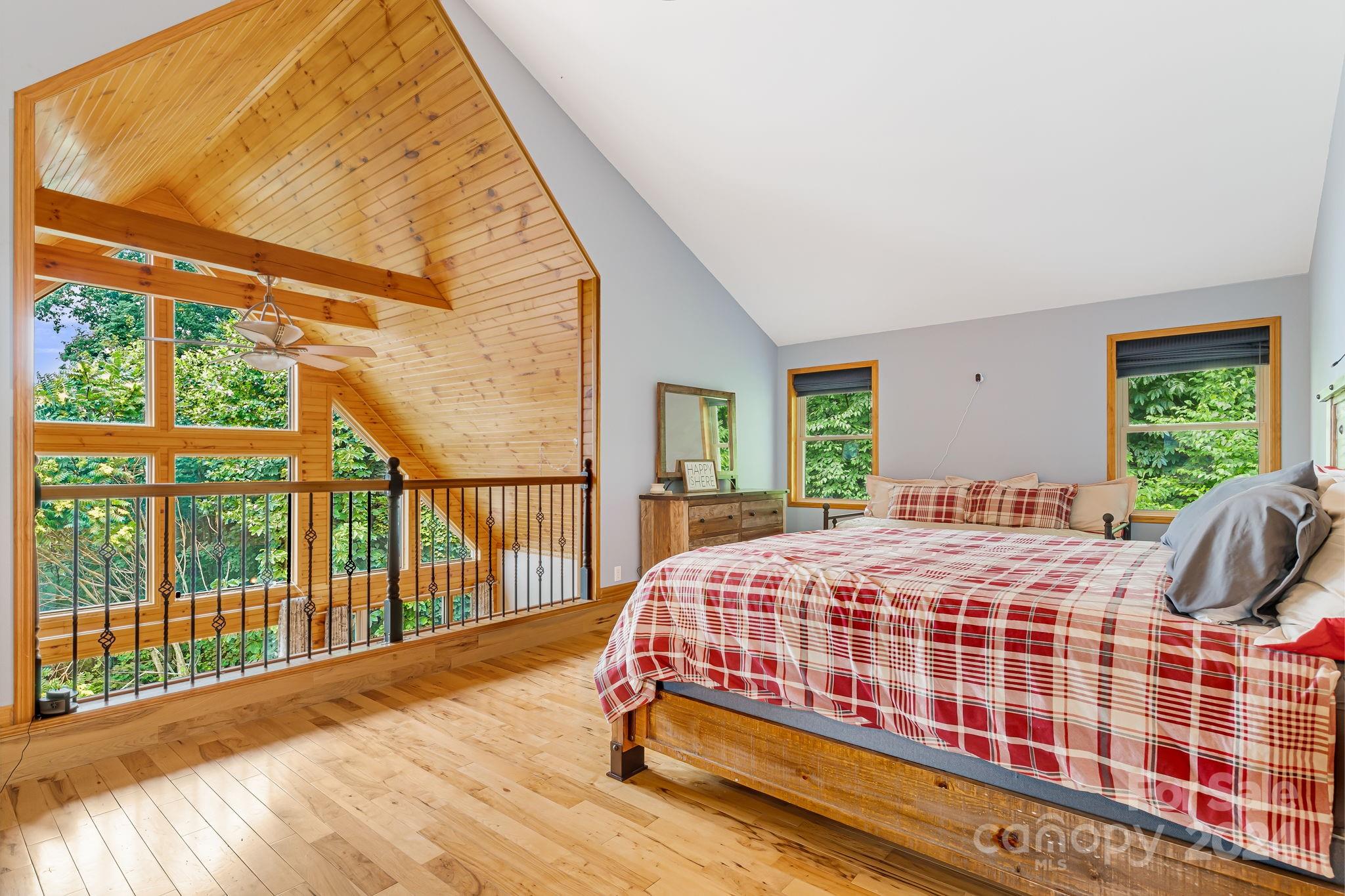 1450 Big Ridge Road Bakersville, NC 28705 - Photo 17 of 33 Gallery Image 17