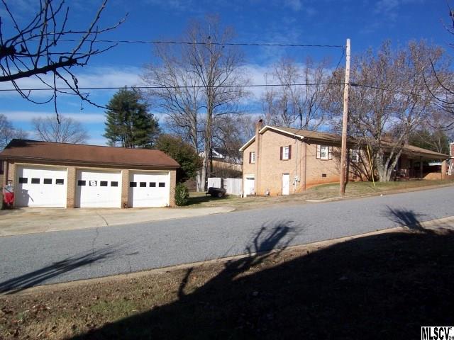 305 Magnolia Street Rhodhiss, NC 28667 - Photo 15 of 25 Gallery Image 15