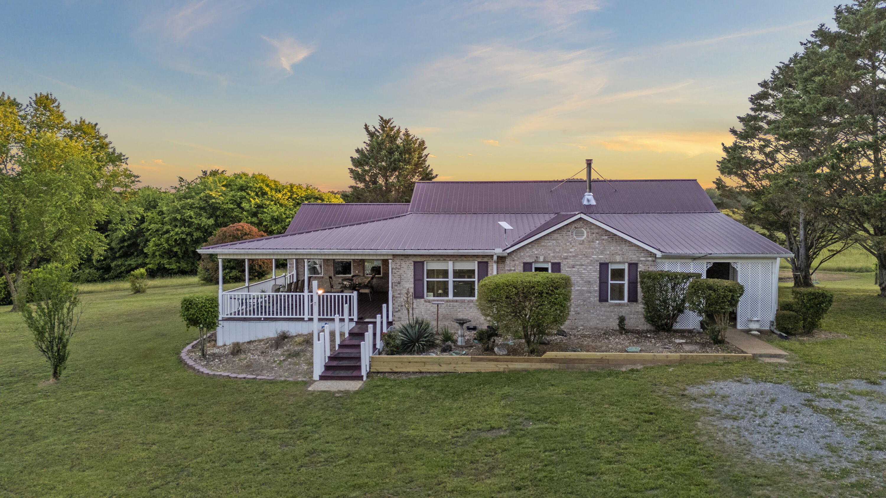 525 Ob Davis Road Delano, TN 37325 - Photo 3 of 41 Side View
