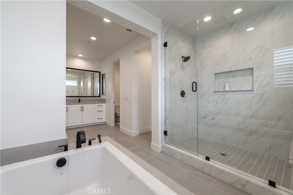 100 Draw Irvine, CA 92618 - Photo 27 of 43