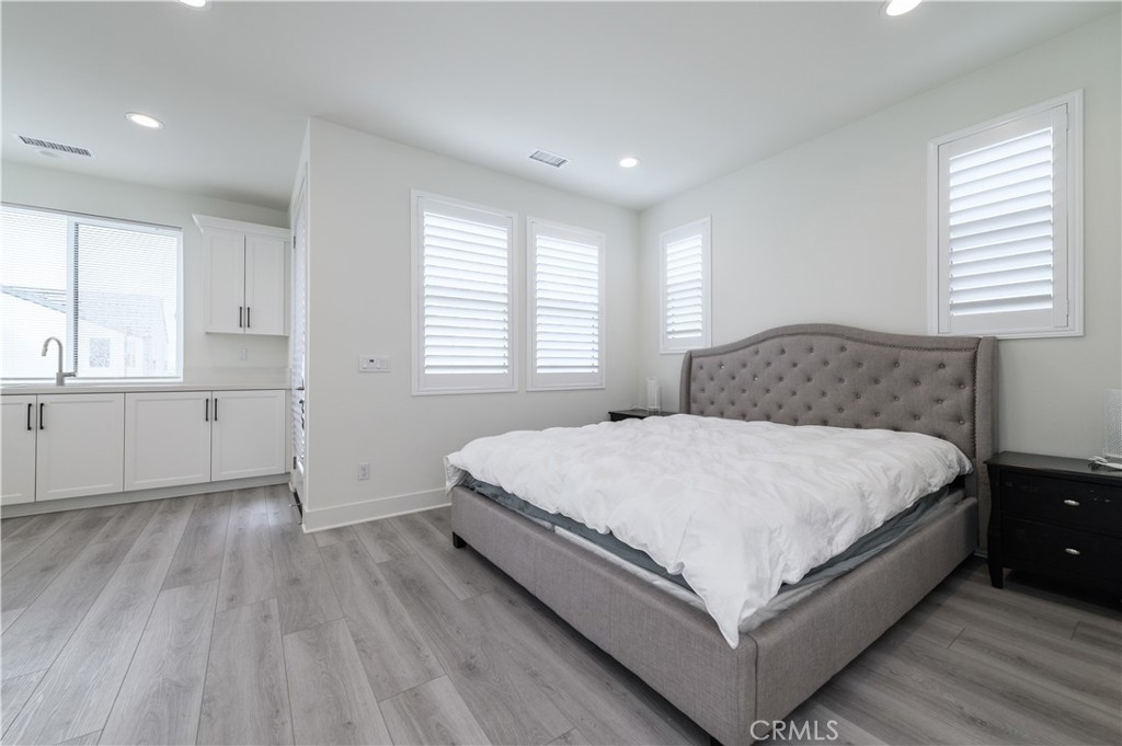 100 Draw Irvine, CA 92618 - Photo 31 of 43