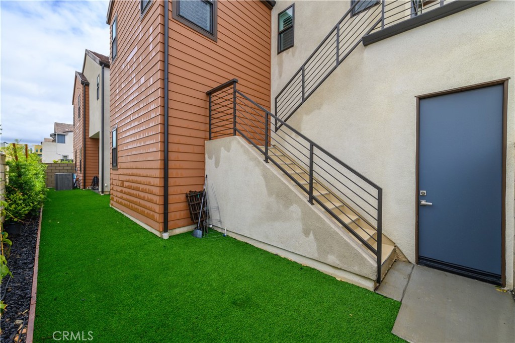 100 Draw Irvine, CA 92618 - Photo 37 of 43