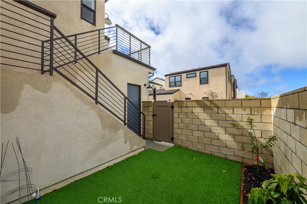 100 Draw Irvine, CA 92618 - Photo 38 of 43