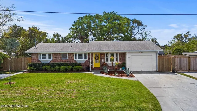 $575,000 | 718 Vecuna Road, Atlantic Beach, FL 32233