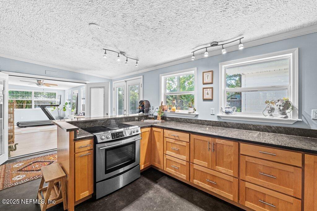 718 Vecuna Road Atlantic Beach, FL 32233 - Photo 7 of 40 P1154594.JPG-SMALL