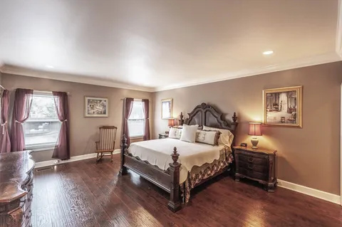 $859,000 | 135 North Country Club Drive, Hendersonville, TN 37075