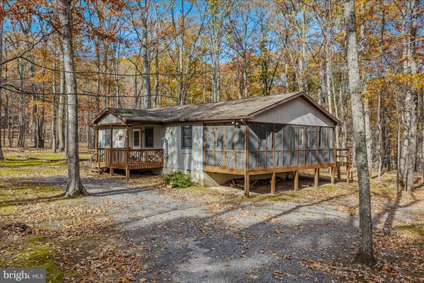 $1,650 | 67 Tranquil Way, Berkeley Springs, WV 25411