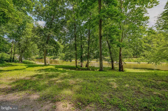 $1,600 | 67 Tranquil Way, Berkeley Springs, WV 25411