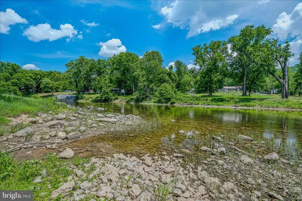 $1,650 | 67 Tranquil Way, Berkeley Springs, WV 25411
