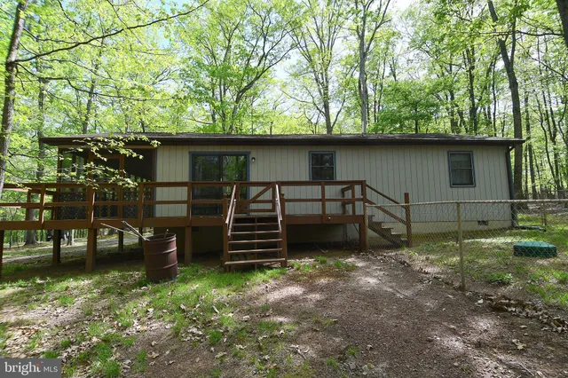 $1,850 | 67 Tranquil Way, Berkeley Springs, WV 25411
