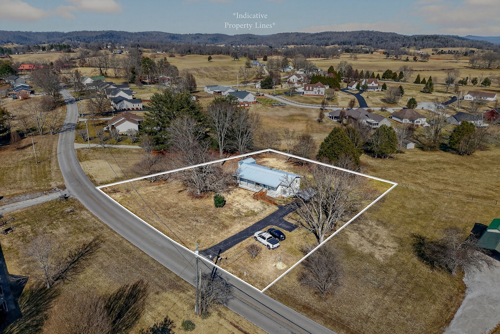 566 Turntable Road Sparta, TN 38583 - Photo 47 of 48 a view of a sink