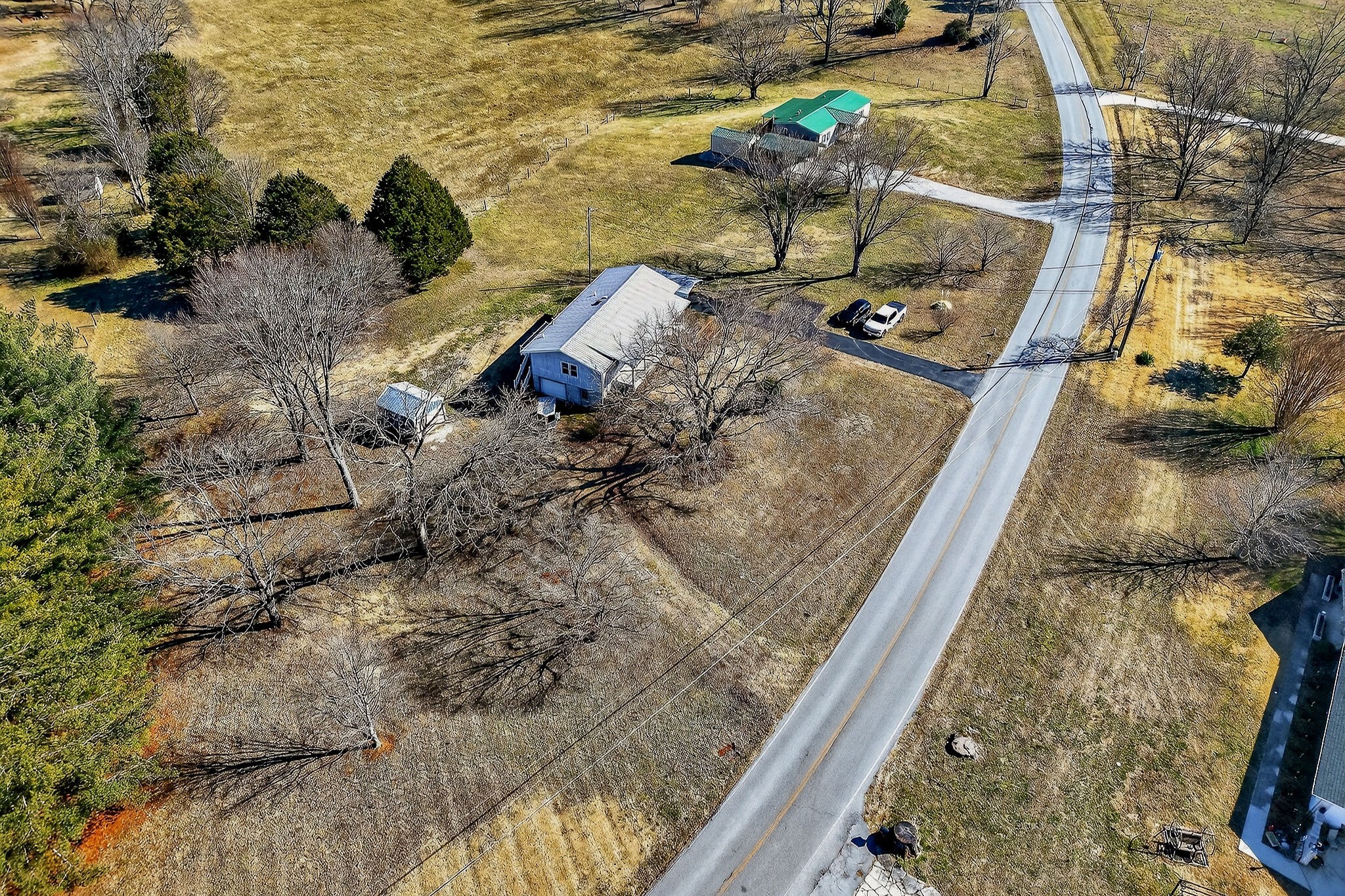 566 Turntable Road Sparta, TN 38583 - Photo 7 of 48 a view of outside space