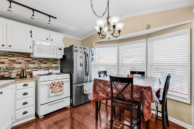 $219,000 | 747 Lewelling Boulevard, San Leandro, CA 94579