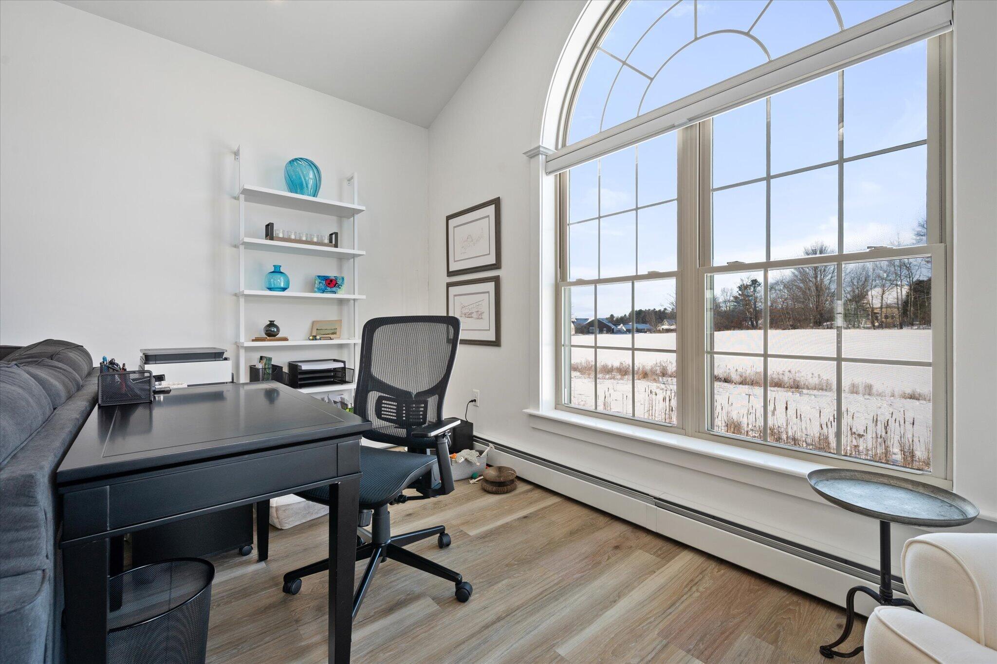 23 Killarney Court Bangor, ME 04401 - Photo 9 of 34 20-Living