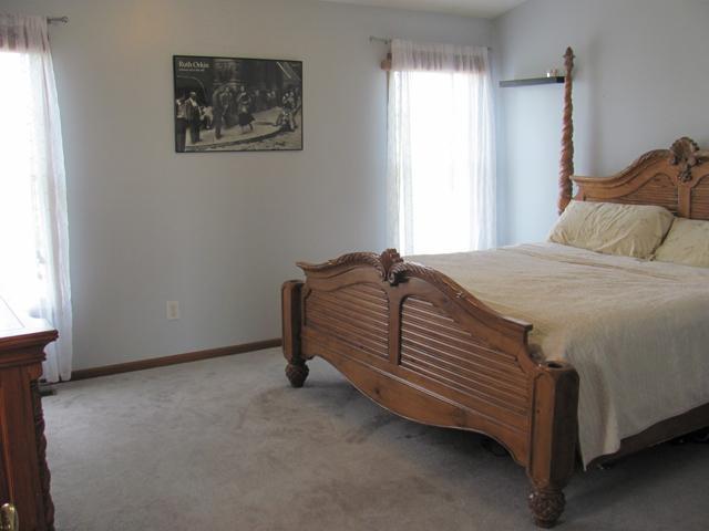 4480 Nickerson Road Columbus, OH 43228 - Photo 11 of 22 Gallery Image 11