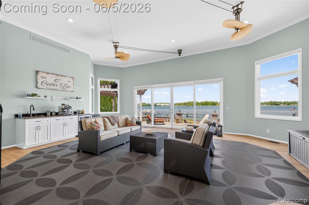 18124 Meridian Road Grosse Ile, MI 48138 - Photo 34 of 74
