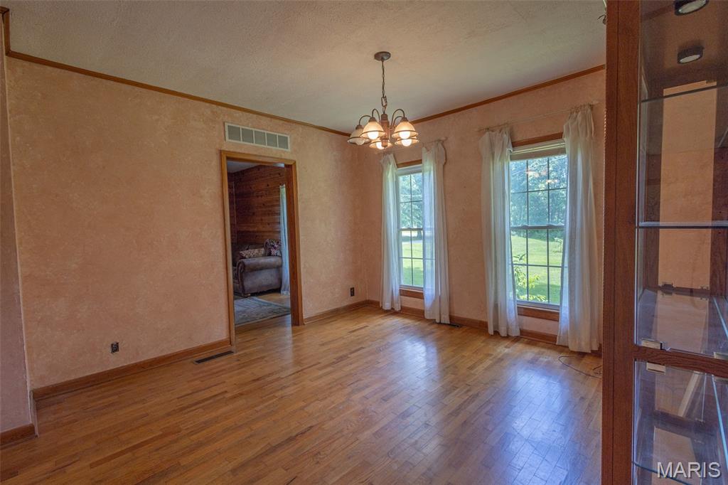 113 Judy Street Perry, MO 63462 - Photo 14 of 30