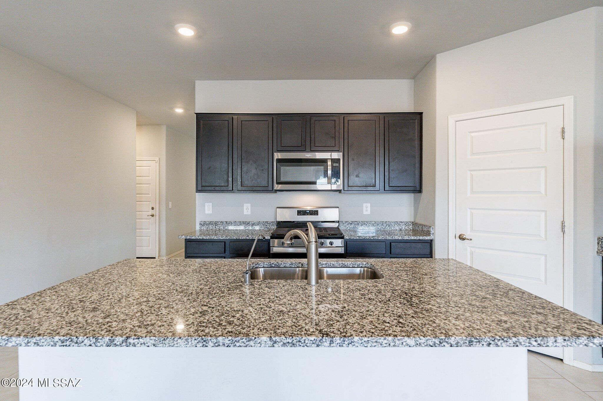 7149 South Draper Road Tucson, AZ 85757 - Photo 16 of 50 Gallery Image 16