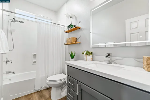 $686,000 | 185 South Aldea Street, Mountain House, CA 95391