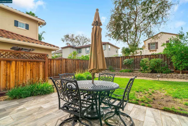 $686,000 | 185 South Aldea Street, Mountain House, CA 95391