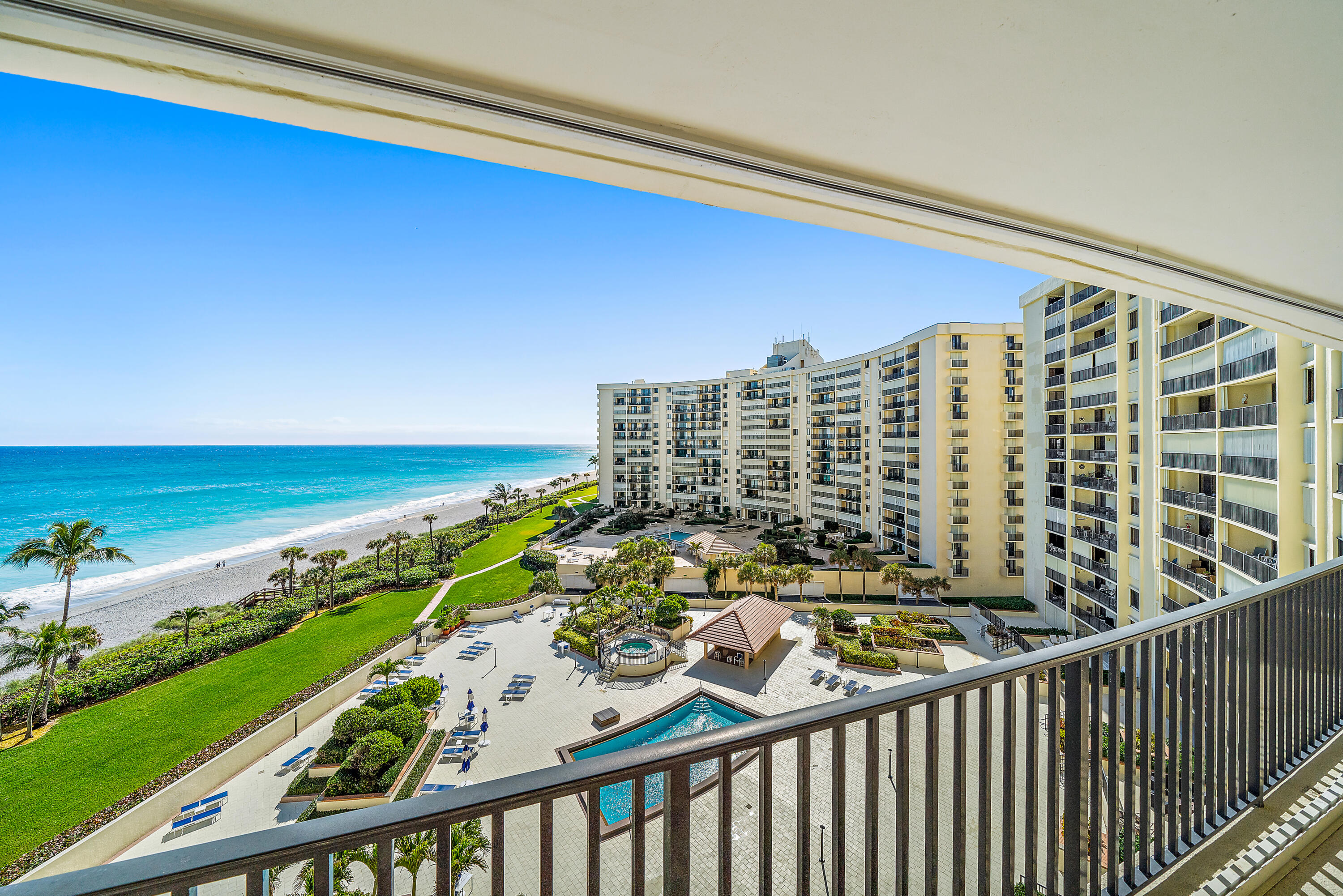 400 Ocean Trail Way, Unit 804 Jupiter, FL 33477 - Photo 4 of 32 005-400OceanTrailWay804-Jupiter-FL-FULL